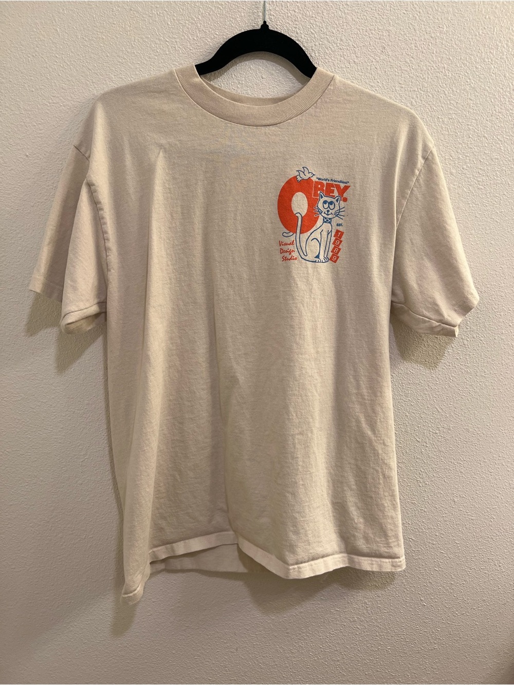 OBEY World’s Friendliest Tee Cat Medium - Picture 2 of 3